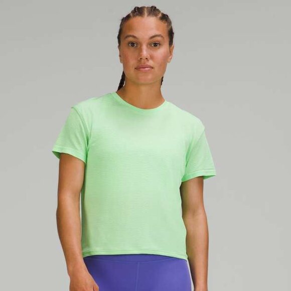 Lululemon Women's Train to Be Seamless Short Sleeve T-Shirt - Green - Picture 1 of 5